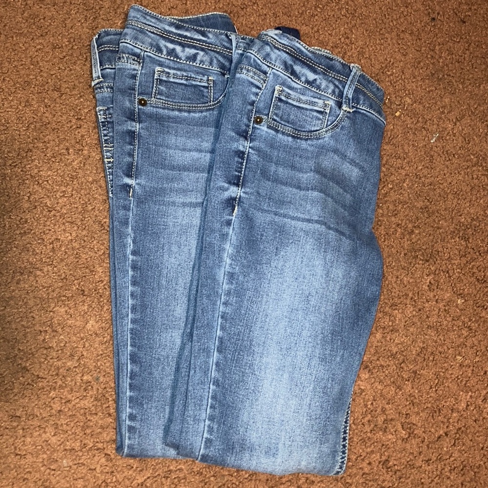 Mid rise jeans